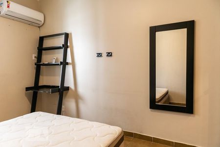Apartamento para alugar com 135m², 3 quartos e 1 vaga Apartamento para alugar com 135m², 3 quartos e 1 vagaQuarto