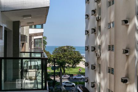 Vista de apartamento para alugar com 3 quartos, 135m² em Aparecida, Santos
