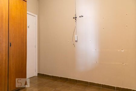 Apartamento para alugar com 135m², 3 quartos e 1 vaga Apartamento para alugar com 135m², 3 quartos e 1 vagaQuarto 2