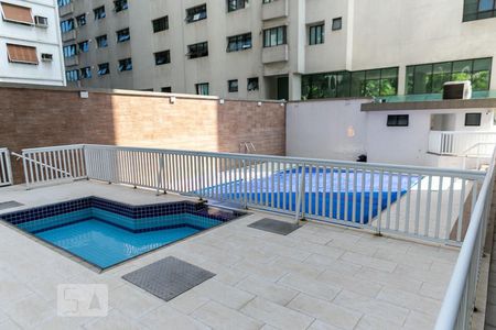 Apartamento para alugar com 135m², 3 quartos e 1 vaga Apartamento para alugar com 135m², 3 quartos e 1 vagaPiscina