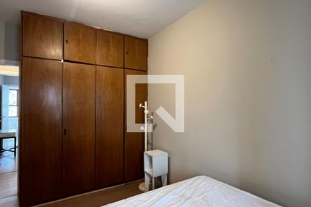 Quarto 1 de apartamento para alugar com 3 quartos, 135m² em Aparecida, Santos