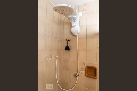 Apartamento para alugar com 135m², 3 quartos e 1 vaga Apartamento para alugar com 135m², 3 quartos e 1 vagaBanheiro da suíte