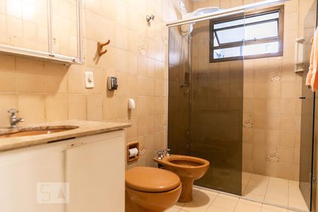 Apartamento para alugar com 135m², 3 quartos e 1 vaga Apartamento para alugar com 135m², 3 quartos e 1 vagaBanheiro