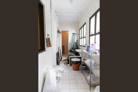 Apartamento para alugar com 135m², 3 quartos e 1 vaga Apartamento para alugar com 135m², 3 quartos e 1 vagaLavanderia