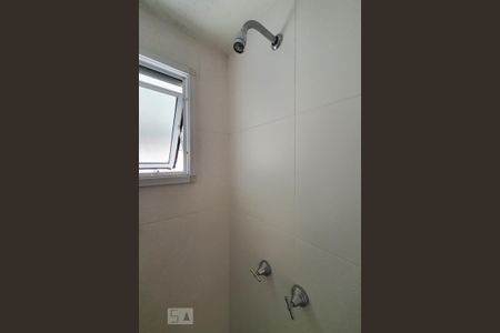 Banheiro de apartamento para alugar com 2 quartos, 50m² em Jardim Celeste, São Paulo