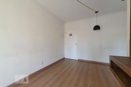 Sala de apartamento para alugar com 2 quartos, 50m² em Jardim Celeste, São Paulo