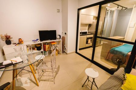 Varanda de kitnet/studio à venda com 1 quarto, 29m² em Bom Retiro, São Paulo