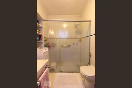 Casa à venda com 260m², 4 quartos e 3 vagas Casa à venda com 260m², 4 quartos e 3 vagasBanheiro Suíte 4