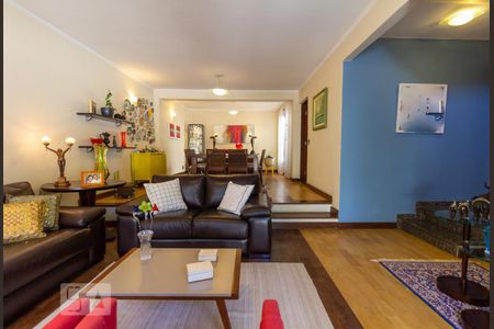 Sala de casa à venda com 4 quartos, 260m² em Rolinópolis, São Paulo