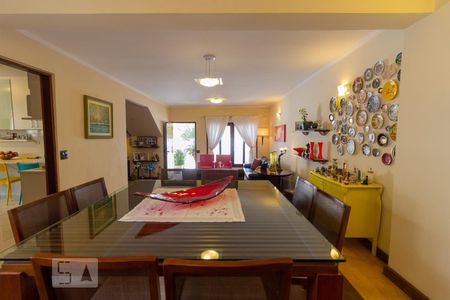 Sala de casa à venda com 4 quartos, 260m² em Rolinópolis, São Paulo