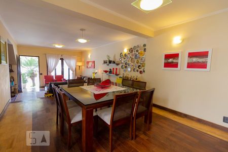 Sala de casa à venda com 4 quartos, 260m² em Rolinópolis, São Paulo