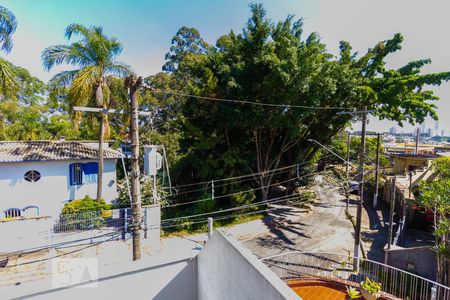 Casa à venda com 260m², 4 quartos e 3 vagas Casa à venda com 260m², 4 quartos e 3 vagasVista Quarto 3