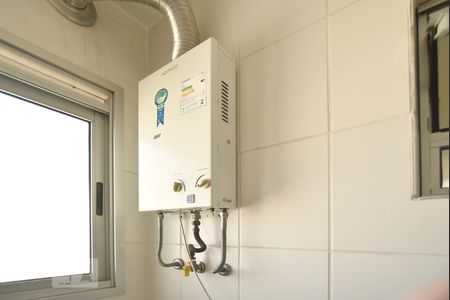 Apartamento à venda com 63m², 2 quartos e 1 vagaÁrea de Serviço = Aquecedor a gás