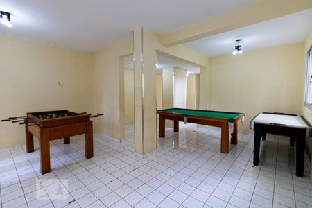 Apartamento para alugar com 75m², 3 quartos e 1 vaga Apartamento para alugar com 75m², 3 quartos e 1 vagaSalão de jogos