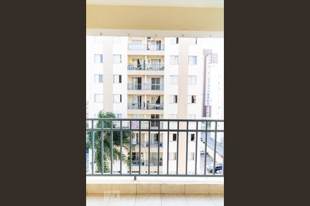 Apartamento para alugar com 75m², 3 quartos e 1 vaga Apartamento para alugar com 75m², 3 quartos e 1 vagaVaranda