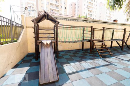 Apartamento para alugar com 75m², 3 quartos e 1 vaga Apartamento para alugar com 75m², 3 quartos e 1 vagaÁrea Comum - Playground