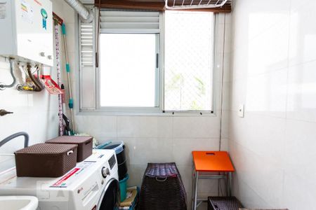 Apartamento à venda com 65m², 3 quartos e 1 vagaÁrea de Serviço