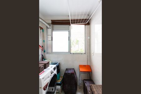 Apartamento à venda com 65m², 3 quartos e 1 vagaÁrea de Serviço