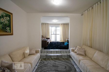 Sala de casa à venda com 3 quartos, 160m² em Jardim Ubirajara (zona Sul), São Paulo