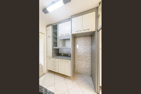 Apartamento para alugar com 74m², 3 quartos e 2 vagas Apartamento para alugar com 74m², 3 quartos e 2 vagasCozinha