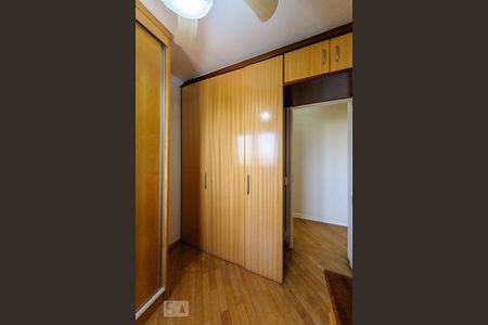 Apartamento para alugar com 74m², 3 quartos e 2 vagas Apartamento para alugar com 74m², 3 quartos e 2 vagasQuarto 1