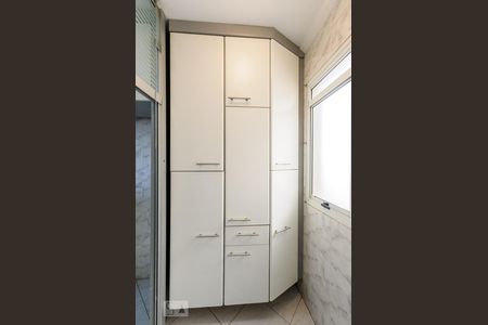 Apartamento para alugar com 74m², 3 quartos e 2 vagas Apartamento para alugar com 74m², 3 quartos e 2 vagasÁrea de Serviço