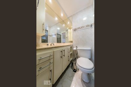 Apartamento para alugar com 74m², 3 quartos e 2 vagas Apartamento para alugar com 74m², 3 quartos e 2 vagasBanheiro - Suite