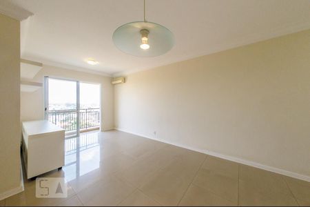 Sala de apartamento para alugar com 3 quartos, 74m² em Jardim das Paineiras, Campinas