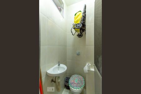 Apartamento à venda com 98m², 3 quartos e sem vagaBanheiro de Serviço