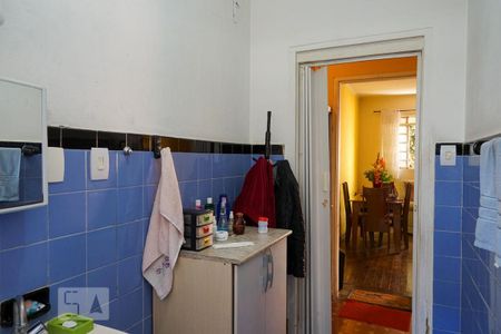 Casa à venda com 200m², 5 quartos e sem vaga Casa à venda com 200m², 5 quartos e sem vagaBanheiro