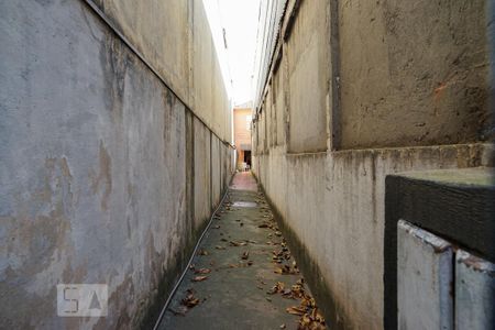 Casa à venda com 200m², 5 quartos e sem vaga Casa à venda com 200m², 5 quartos e sem vagaEntrada