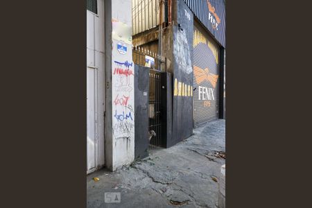 Casa à venda com 200m², 5 quartos e sem vaga Casa à venda com 200m², 5 quartos e sem vagaFachada