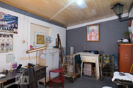 Casa à venda com 200m², 5 quartos e sem vaga Casa à venda com 200m², 5 quartos e sem vagaQuarto 5