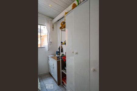 Casa à venda com 200m², 5 quartos e sem vaga Casa à venda com 200m², 5 quartos e sem vagaQuarto 4 Edícula