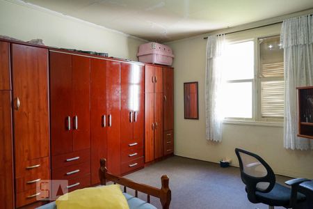 Casa à venda com 200m², 5 quartos e sem vaga Casa à venda com 200m², 5 quartos e sem vagaQuarto 2