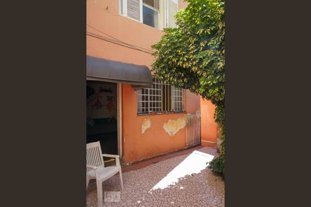 Casa à venda com 200m², 5 quartos e sem vaga Casa à venda com 200m², 5 quartos e sem vagaQUintal