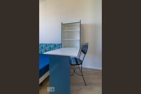 Kitnet - Mesa e cadeiras de kitnet/studio para alugar com 1 quarto, 35m² em Centro, Campinas