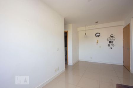 Sala  de apartamento para alugar com 2 quartos, 54m² em Jardim Carvalho, Porto Alegre