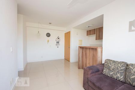 Sala  de apartamento para alugar com 2 quartos, 54m² em Jardim Carvalho, Porto Alegre