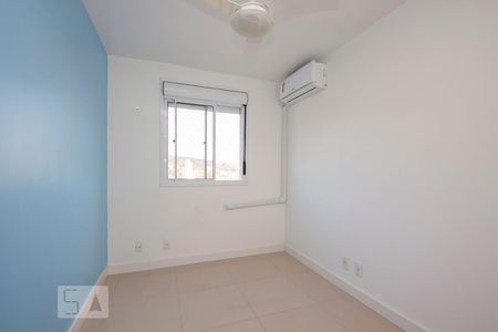 Quarto 1 de apartamento para alugar com 2 quartos, 54m² em Jardim Carvalho, Porto Alegre