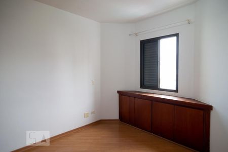 Apartamento à venda com 78m², 3 quartos e 2 vagasQuarto 3 - Suíte