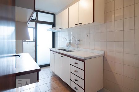 Apartamento à venda com 78m², 3 quartos e 2 vagasCozinha