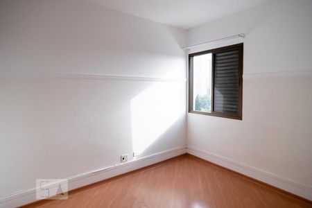Apartamento à venda com 78m², 3 quartos e 2 vagasQuarto 2
