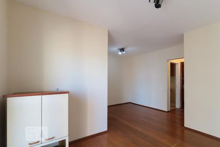 Sala de apartamento para alugar com 2 quartos, 68m² em Vila Butantã, São Paulo