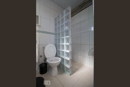 Apartamento à venda com 60m², 2 quartos e sem vaga Apartamento à venda com 60m², 2 quartos e sem vagaBanheiro da Suíte