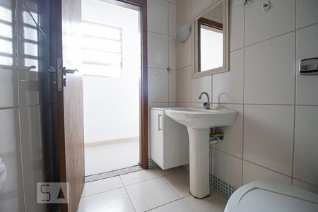 Banheiro Social de apartamento para alugar com 2 quartos, 60m² em Vila Buarque, São Paulo