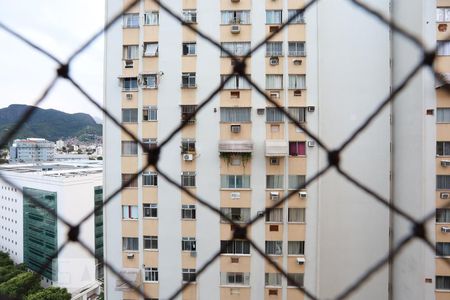 Sala Vista de apartamento para alugar com 2 quartos, 67m² em Cidade Nova, Rio de Janeiro