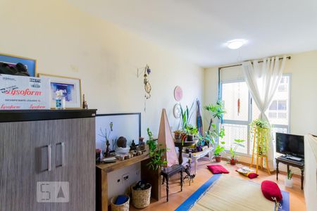 Sala de apartamento para alugar com 2 quartos, 58m² em Jardim São Judas Tadeu, Guarulhos
