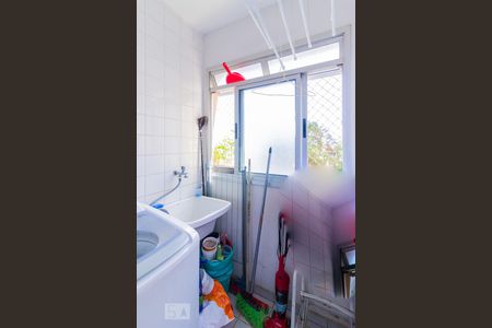 Apartamento para alugar com 58m², 2 quartos e 1 vagaÁrea de Serviço