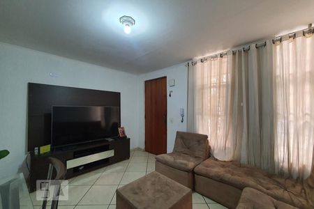 Apartamento à venda com 57m², 2 quartos e 1 vagaSala